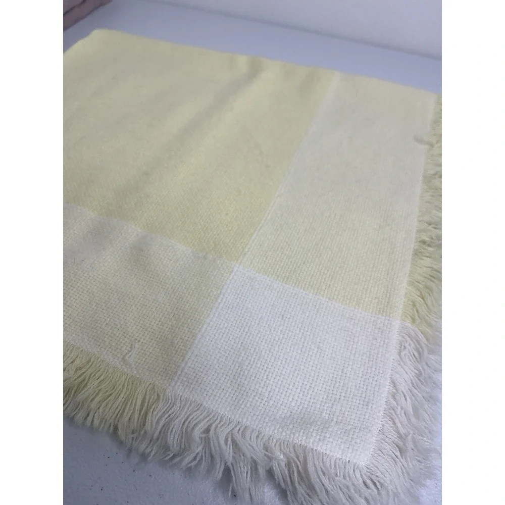 Vtg Churchill Handwoven‎ Baby Blanket All Orlon Acrylic Yellow White